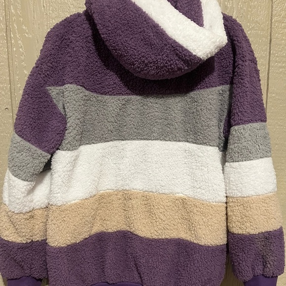 Colorblock Sherpa Zip-Up Jacket - Picture 2 of 10